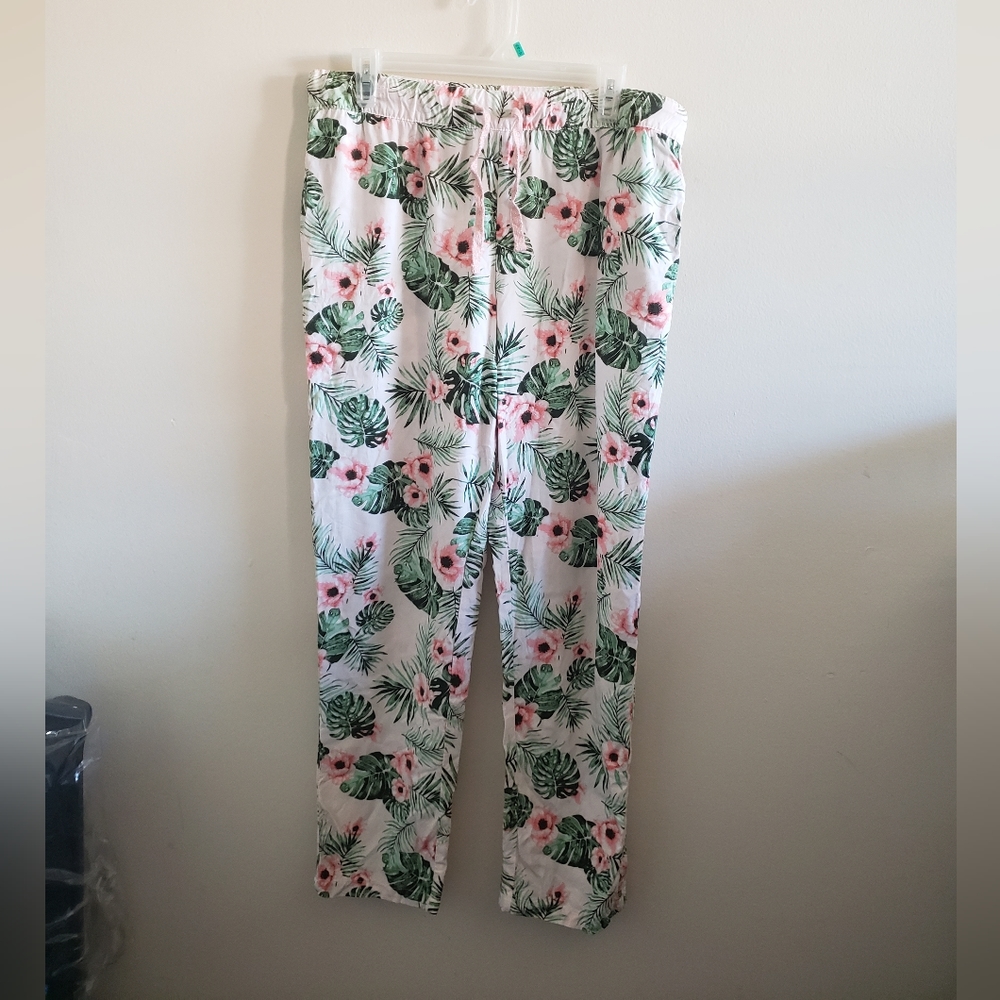 Esmara floral pants